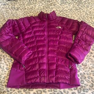 North Face Summit Series size S/P coat.